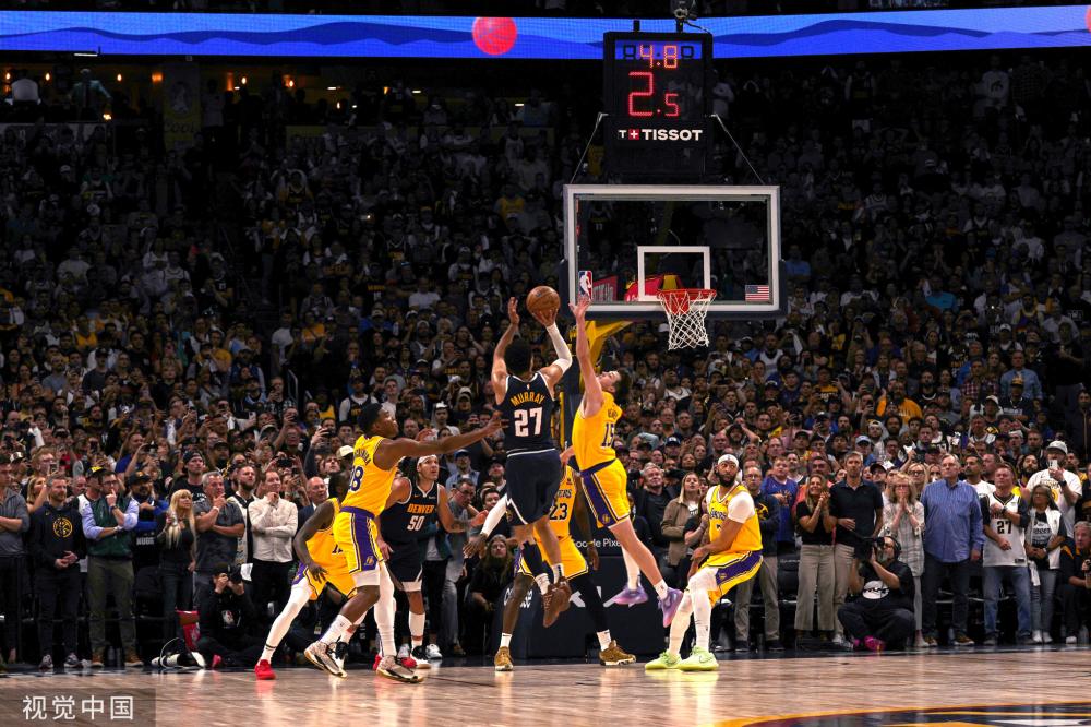 传球和快速 传球和快速