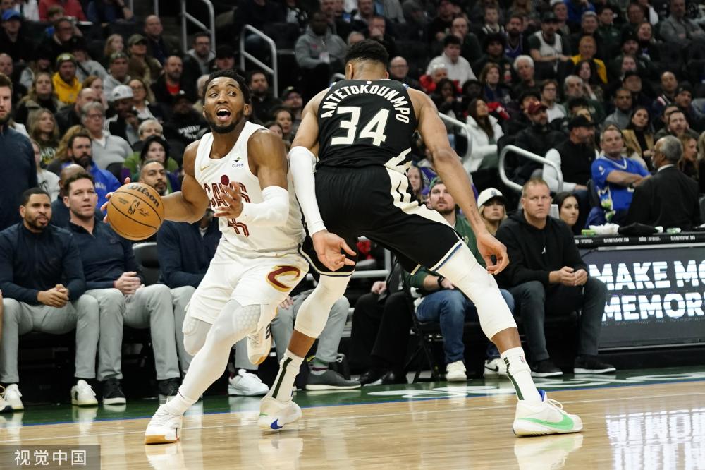 球员将效力 球员将效力